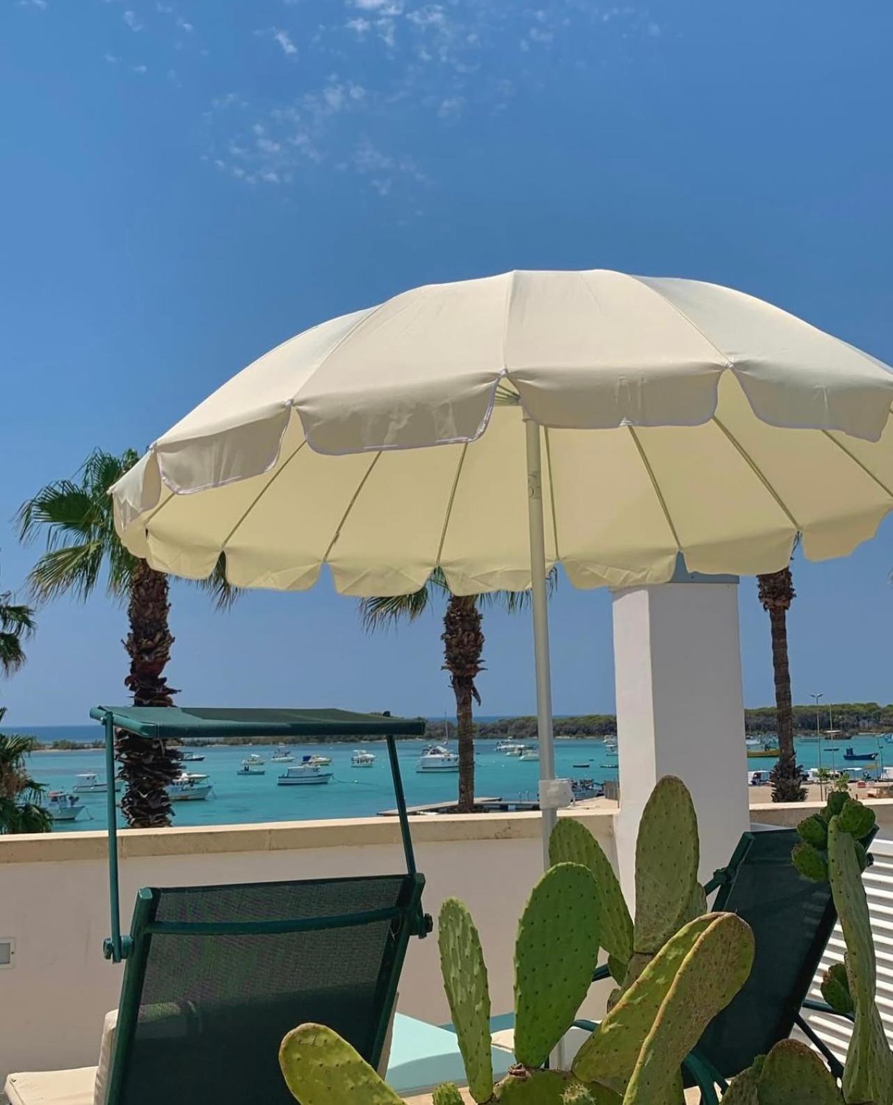 Casa Clementina Rooms Vista Mare 切萨雷奥港 外观 照片